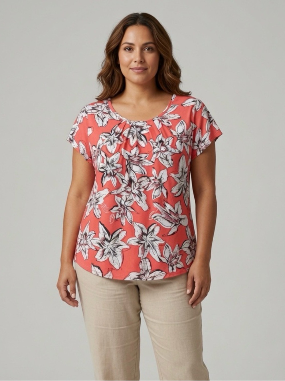 Emily Stacy Coral Floral Short Sleeve Top w/ Silver Buckle Detail Size Large